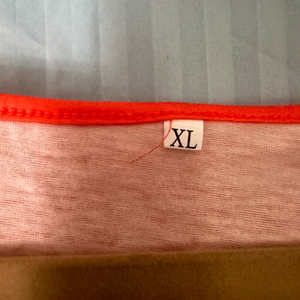 Casual pull over shirt. - Picture 3 of 3